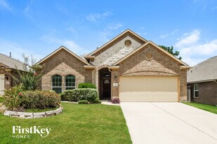 183 Knollbrook Cir in Montgomery, TX - Building Photo