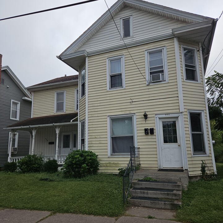 426 W Front St, Unit 426A in Berwick, PA - Building Photo