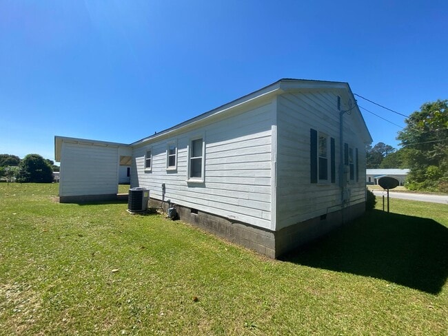 106 Immanuel Church Rd in Shelby, NC - Building Photo - Building Photo