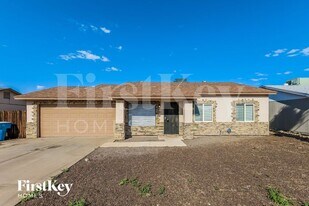 17834 N 33rd Dr in Phoenix, AZ - Building Photo