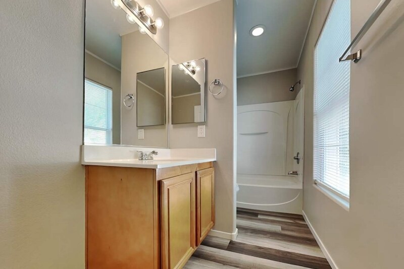 4271 Olympic Point Dr in Las Vegas, NV - Building Photo