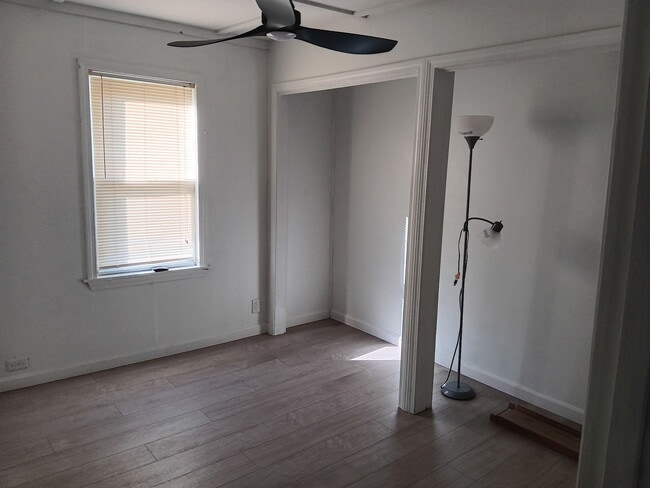 property at 9 Keyes St