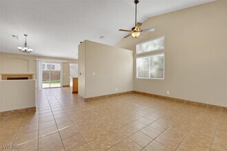 234 Innsdale Ct in Henderson, NV - Building Photo - Building Photo