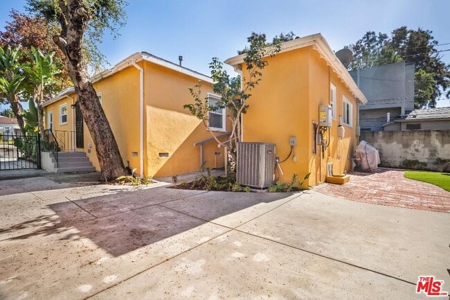 1844 18th St in Santa Monica, CA - Building Photo - Building Photo