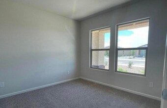 251 S Picacho Heights Rd in Eloy, AZ - Building Photo - Building Photo