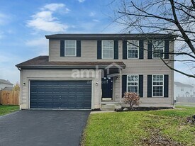 8331 Priestley Dr in Reynoldsburg, OH - Building Photo