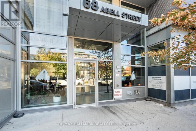 68 Abell St in Toronto, ON - Building Photo - Building Photo
