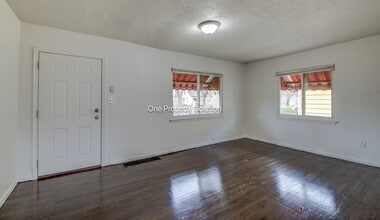 336 W Wilson St in Gary, IN - Building Photo - Building Photo