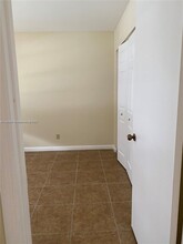 10066 Twin Lakes Dr, Unit 5-C in Coral Springs, FL - Building Photo - Building Photo