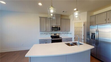 2135 Arnage Dr in Lithonia, GA - Building Photo - Building Photo