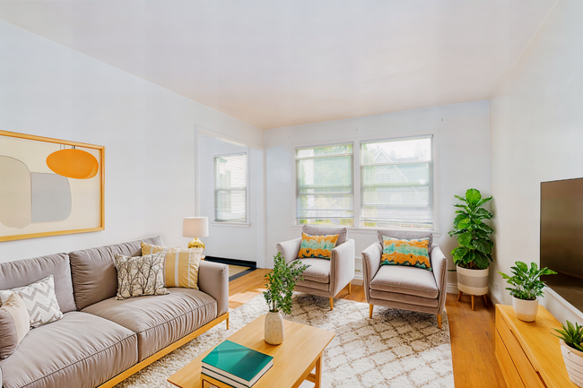 The Lee Apartments