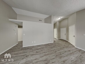 1508 Sapphire Springs Cir in Las Vegas, NV - Building Photo - Building Photo