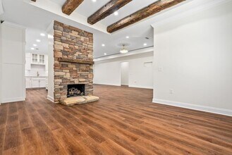327 Byrd St in Auburn, AL - Building Photo - Building Photo