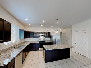 4610 E Fire Opal Ln in San Tan Valley, AZ - Foto de edificio - Building Photo