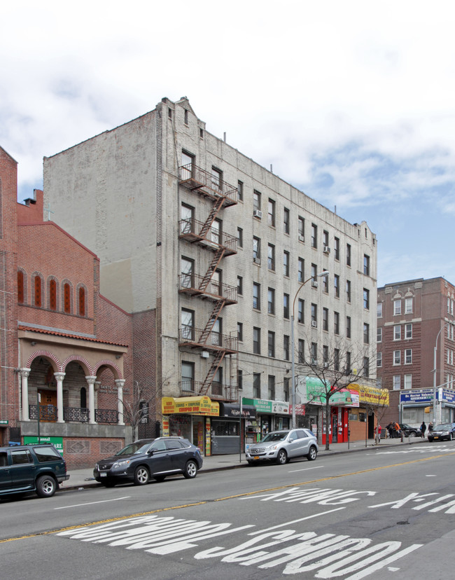 600 W 188th St in New York, NY - Building Photo - Building Photo