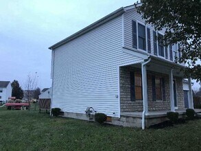 1488 W Quail Run Dr in Newark, OH - Building Photo - Building Photo