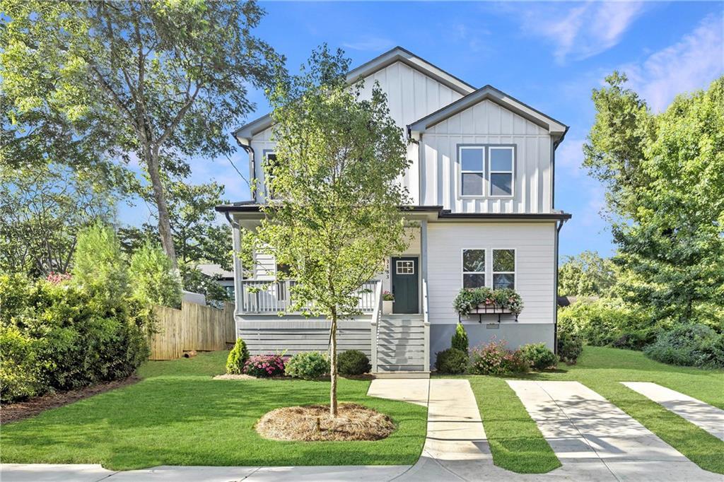 3183 Zion St in Scottdale, GA - Building Photo