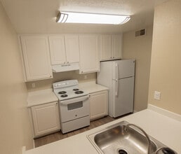 Greenback Gardens in Citrus Heights, CA - Foto de edificio - Building Photo