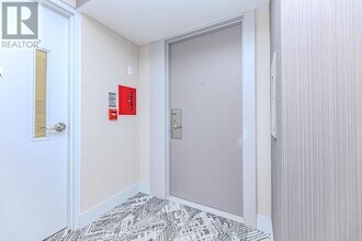 8 Widmer St in Toronto, ON - Building Photo - Building Photo