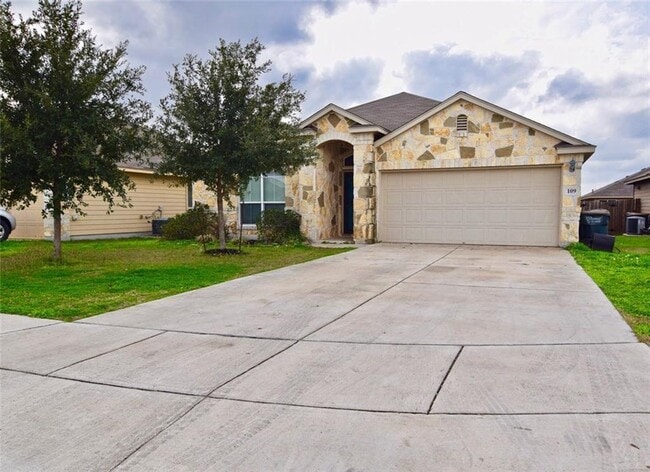 109 Encina Cove in San Marcos, TX - Building Photo - Building Photo