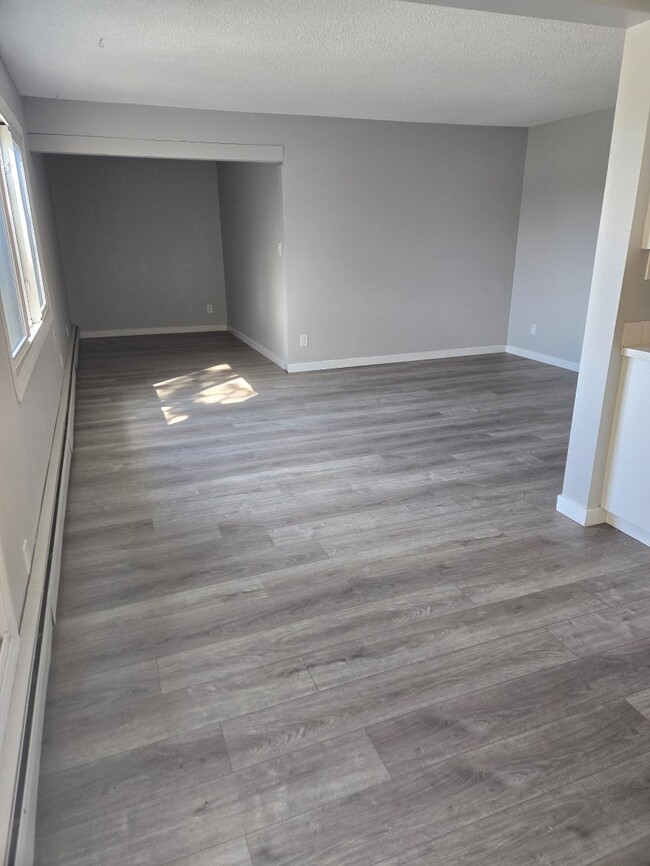 4507-344 44 Ave in Stony Plain, AB - Building Photo - Building Photo