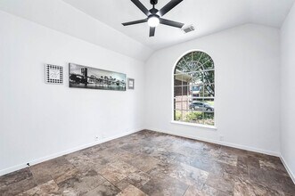 13415 Anderwoods Ct in Houston, TX - Building Photo - Building Photo