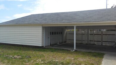 5251 NC-43 in Greenville, NC - Building Photo - Building Photo