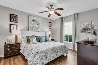 Amalfi at Tuscan Lakes in League City, TX - Building Photo - Building Photo