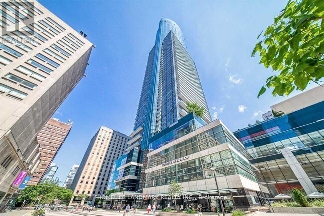 property at 386 Yonge St