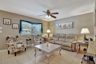 623 Monaco Way in Delray Beach, FL - Building Photo - Building Photo