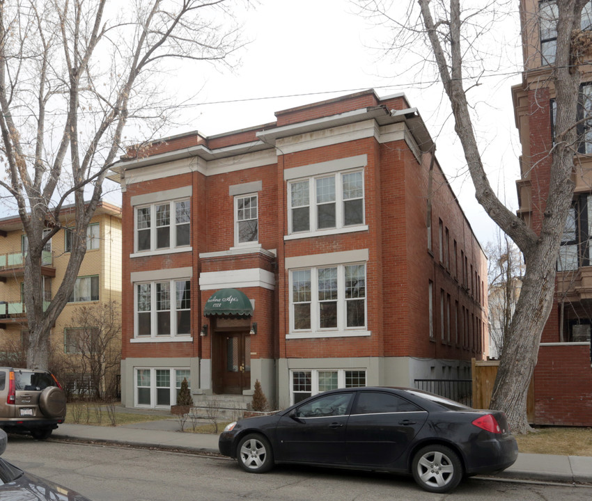 Royal Mission Apartments in Calgary, AB - Building Photo