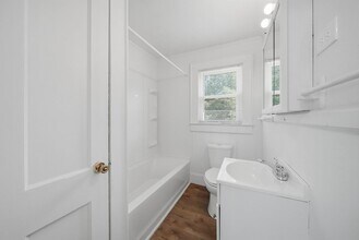 3997 Main Ave Dr NW in Hickory, NC - Building Photo - Building Photo