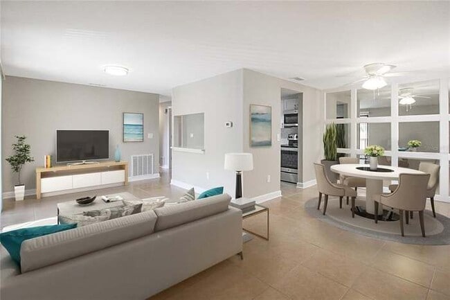 property at 138 Hunter Lake Dr