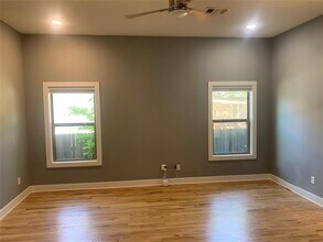 1310 Garden St in Austin, TX - Building Photo - Building Photo