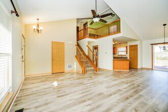704 Cape Henry Dr in Columbus, OH - Building Photo - Building Photo