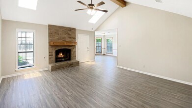 2901 Pueblo Ct S in College Station, TX - Building Photo - Building Photo