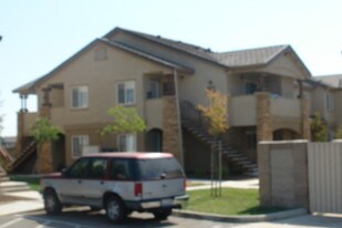 Lincoln Terrace Apartments in Lincoln, CA - Building Photo