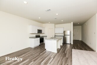 8356 Hawkview Dr in Fort Worth, TX - Building Photo - Building Photo