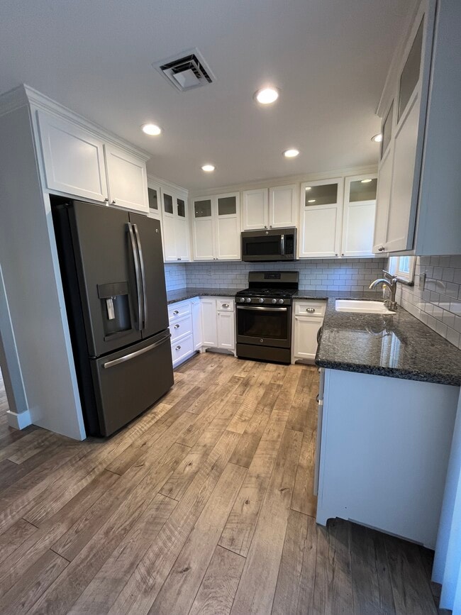 property at 131 E 17th St