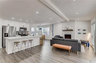 4506 Franklin Park Dr in Austin, TX - Foto de edificio - Building Photo