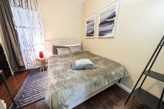 5 W 101st St in New York, NY - Foto de edificio - Building Photo