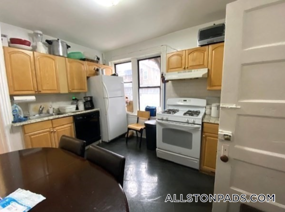 property at 62 Empire St