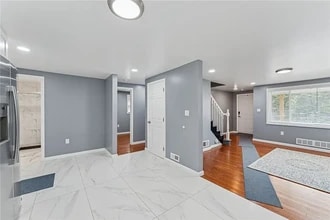 3125 Ewart Dr in Pittsburgh, PA - Foto de edificio - Building Photo