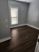 416 Western Ave in Brookville, OH - Foto de edificio - Building Photo