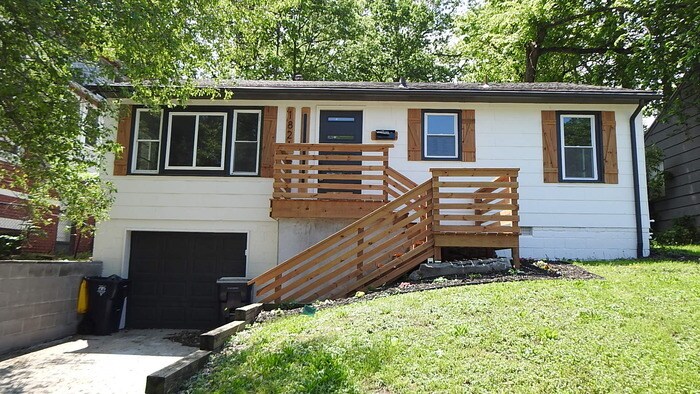 1821 E 48th St in Kansas City, MO - Building Photo