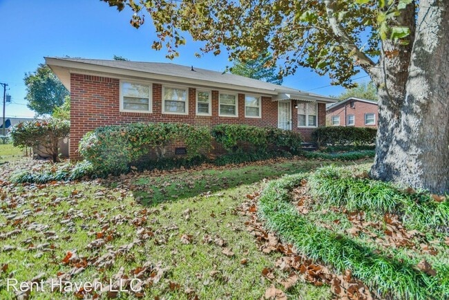 4121 Chesterfield Dr in Columbia, SC - Building Photo - Building Photo