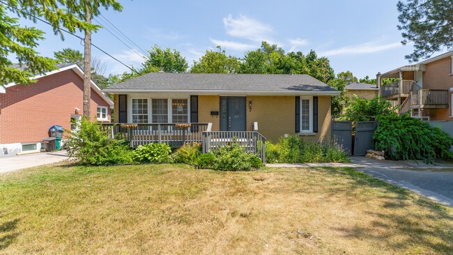 property at 7 Wolfe St