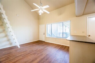 601 Nelray Blvd in Austin, TX - Building Photo - Building Photo