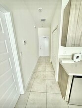 4670 NW 84th Ave in Doral, FL - Building Photo - Building Photo