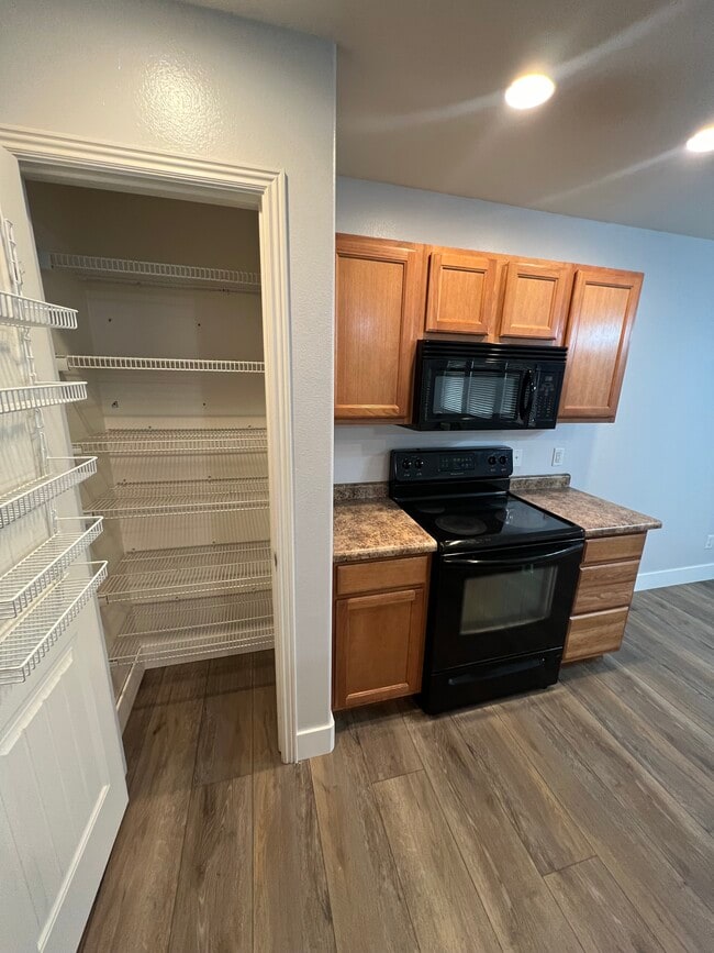 1284 Lily Pad Dr in Spanish Fork, UT - Building Photo - Building Photo